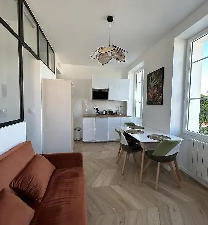 La Marine Apartment Deauville Exterior photo
