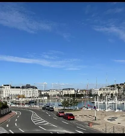 La Marine Apartment Deauville Exterior photo